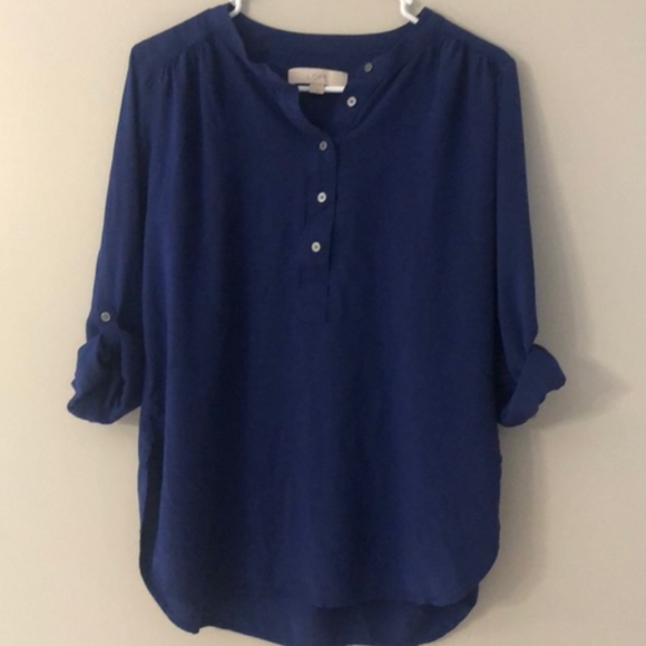LOFT Tops - Loft Ann Taylor 💯 Rayon XL Navy blouse